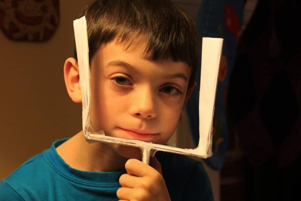 paper goal posts image